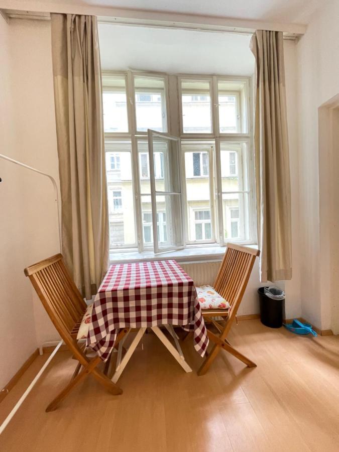 City Apartment And Rooms Wien Exterior foto