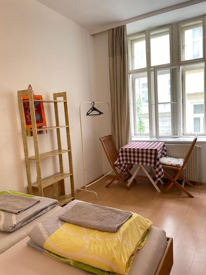 City Apartment And Rooms Wien Exterior foto